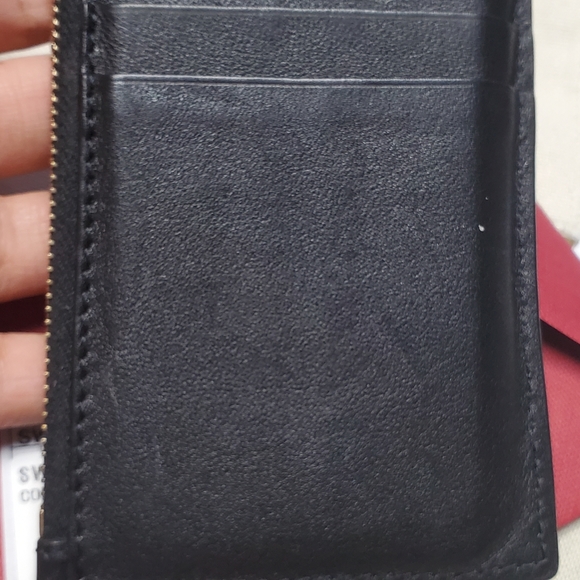 Valentino Coin/Card Holder wallet - Picture 5 of 5